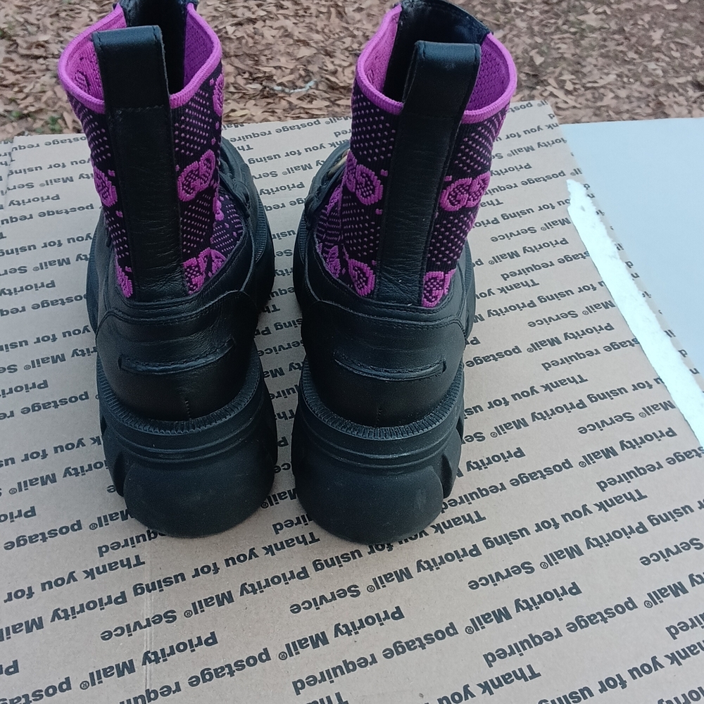 Gucci Black and Purple Ankle Boots - Picture 4 of 8